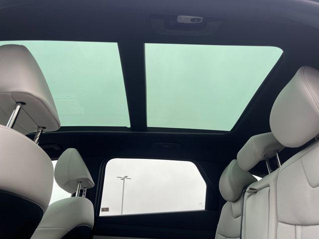 new 2025 Hyundai TUCSON Hybrid car, priced at $38,330