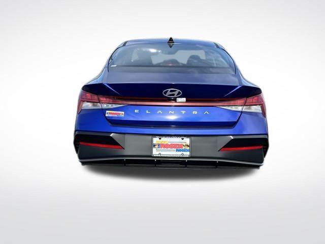 new 2025 Hyundai Elantra car, priced at $26,245