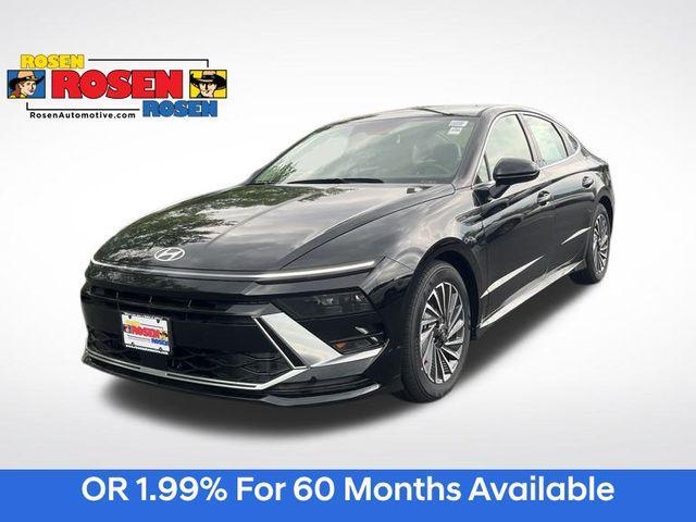 new 2025 Hyundai Sonata Hybrid car, priced at $29,710