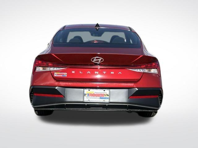 new 2025 Hyundai Elantra car, priced at $26,715