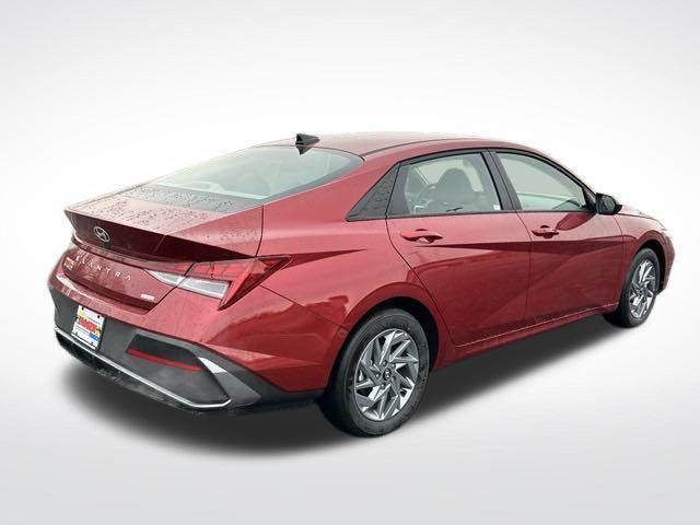 new 2025 Hyundai Elantra HEV car, priced at $26,720