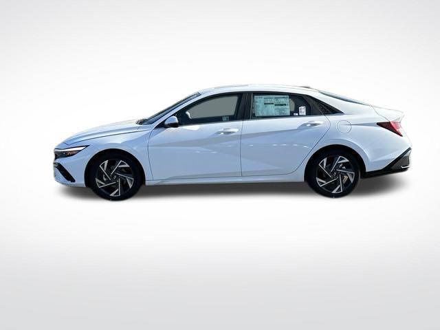 new 2025 Hyundai Elantra car, priced at $27,670