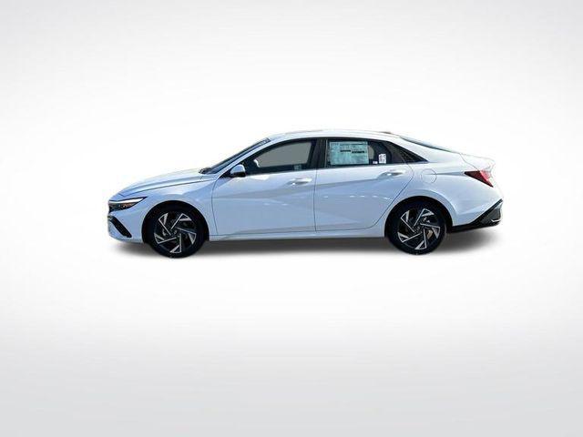 new 2025 Hyundai Elantra car, priced at $27,670