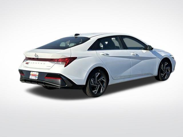 new 2025 Hyundai Elantra car, priced at $27,670