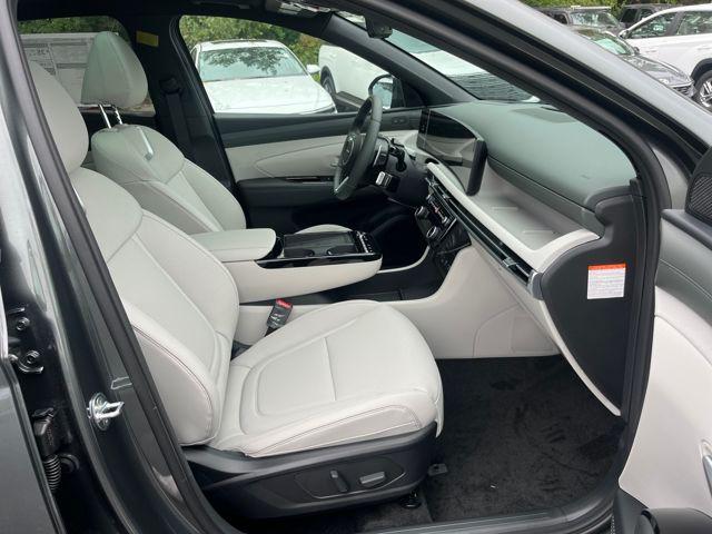 new 2025 Hyundai TUCSON Hybrid car, priced at $38,330