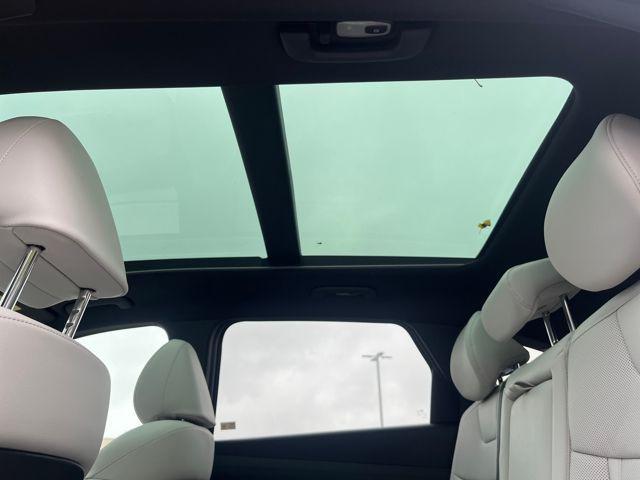 new 2025 Hyundai TUCSON Hybrid car, priced at $38,330