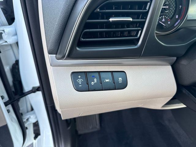 used 2020 Hyundai Elantra car, priced at $15,987