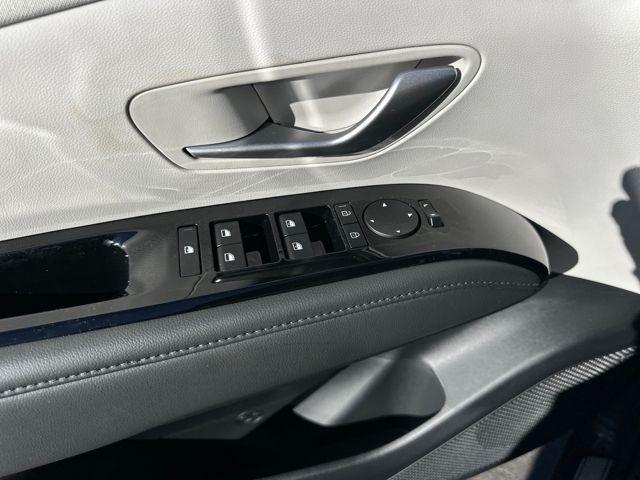 new 2026 Hyundai TUCSON Hybrid car, priced at $41,365