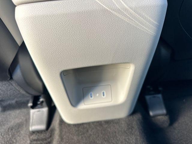 new 2026 Hyundai TUCSON Hybrid car, priced at $41,365