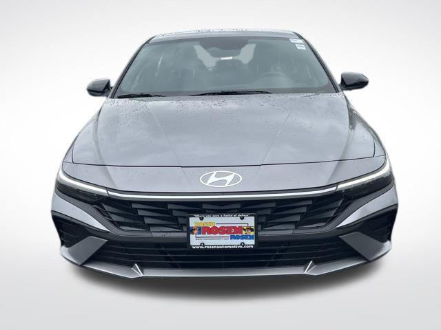 new 2025 Hyundai Elantra car, priced at $22,925