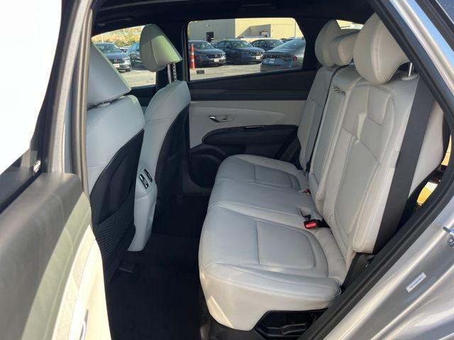 new 2025 Hyundai TUCSON Hybrid car, priced at $38,240