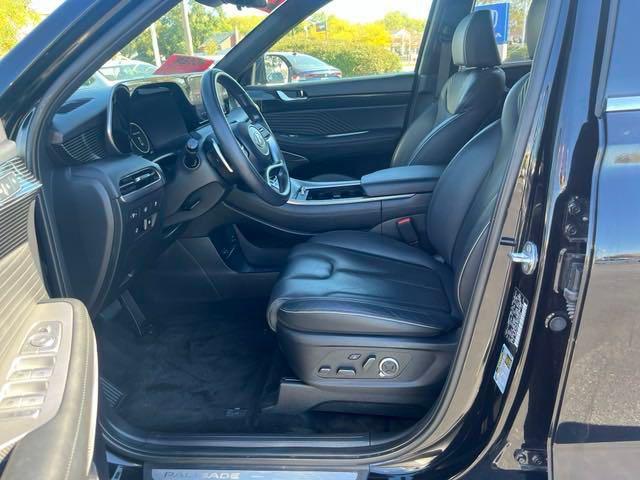 used 2023 Hyundai Palisade car, priced at $42,764