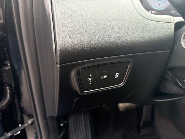 used 2024 Hyundai SANTA CRUZ car, priced at $31,867