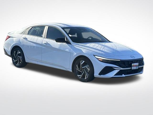 new 2025 Hyundai Elantra car, priced at $24,160