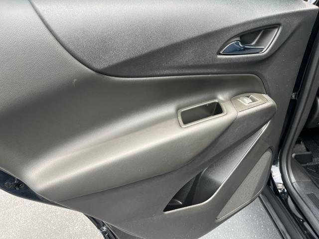 used 2023 Chevrolet Equinox car, priced at $20,548