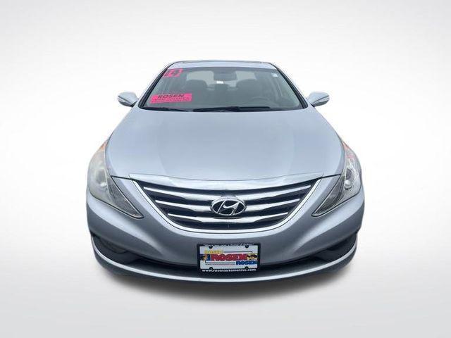 used 2014 Hyundai Sonata car, priced at $12,937