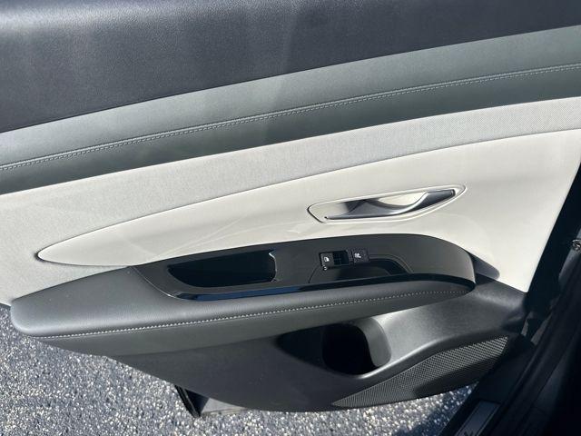 new 2026 Hyundai TUCSON Hybrid car, priced at $41,370