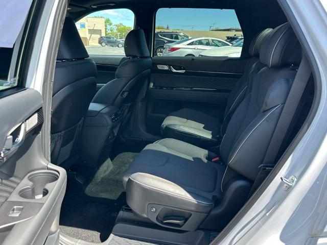 new 2025 Hyundai Palisade car, priced at $55,015