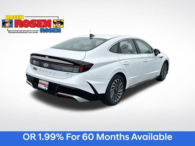 new 2025 Hyundai Sonata Hybrid car, priced at $30,075