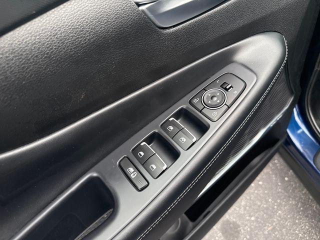 used 2022 Hyundai Santa Fe car, priced at $25,983