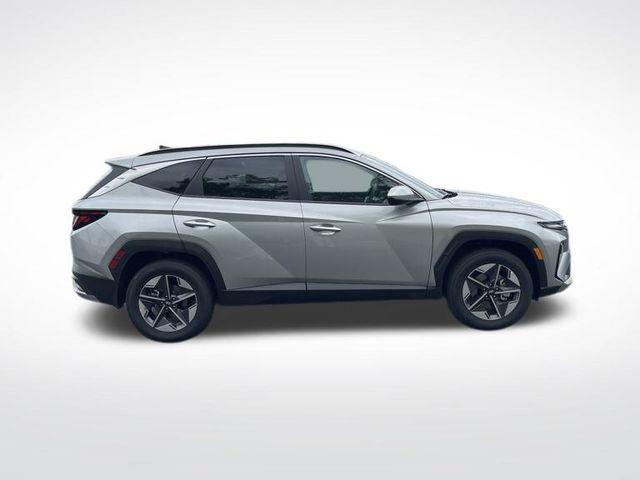 new 2025 Hyundai Tucson car, priced at $32,440