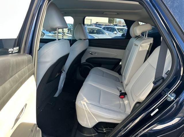 new 2025 Hyundai TUCSON Hybrid car, priced at $37,285