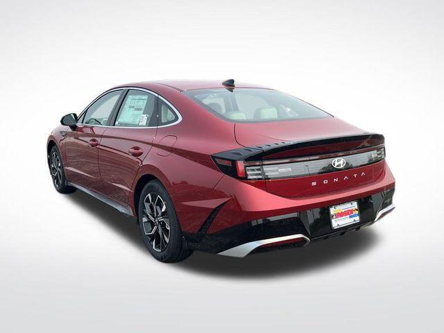 new 2025 Hyundai Sonata car, priced at $29,010