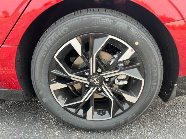 new 2025 Hyundai Sonata car, priced at $29,010