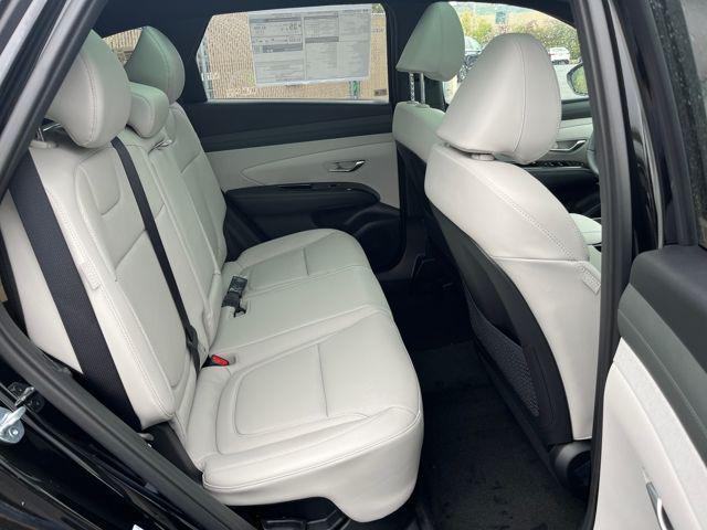 new 2025 Hyundai TUCSON Hybrid car, priced at $38,330