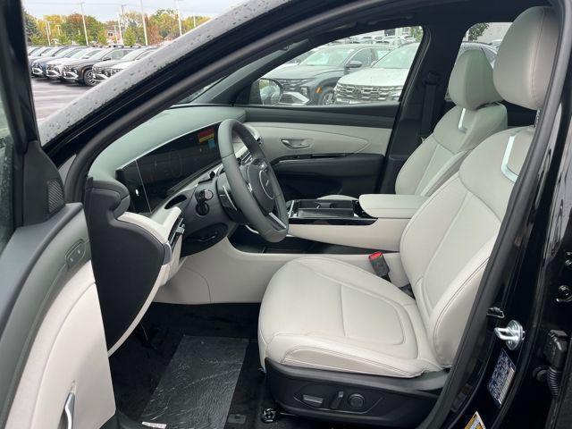 new 2025 Hyundai TUCSON Hybrid car, priced at $38,330