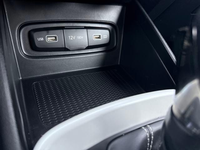 used 2022 Hyundai Venue car, priced at $19,797