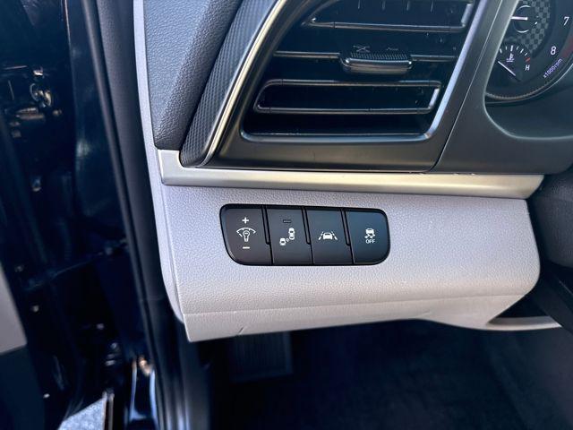 used 2020 Hyundai Elantra car, priced at $13,889