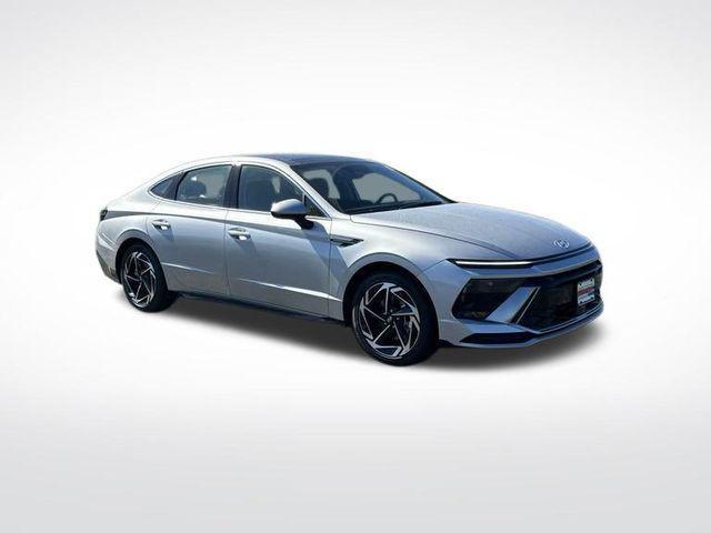 new 2024 Hyundai Sonata car, priced at $29,673