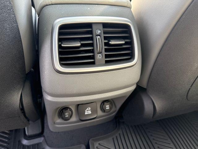 used 2019 Kia Sorento car, priced at $19,984