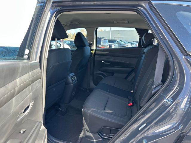 new 2026 Hyundai TUCSON Hybrid car, priced at $31,275