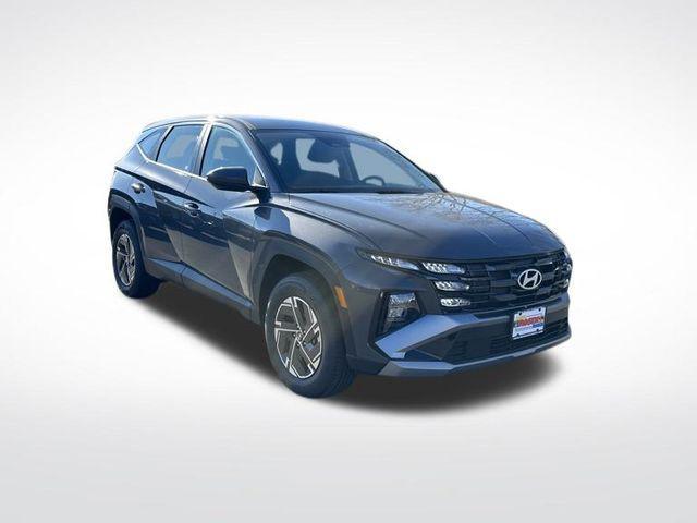 new 2026 Hyundai TUCSON Hybrid car, priced at $31,275
