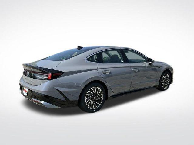 new 2024 Hyundai Sonata Hybrid car, priced at $37,211