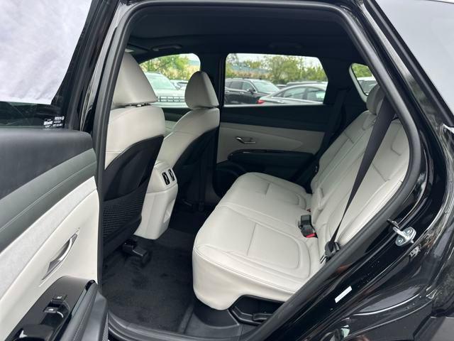 new 2025 Hyundai TUCSON Hybrid car, priced at $40,995