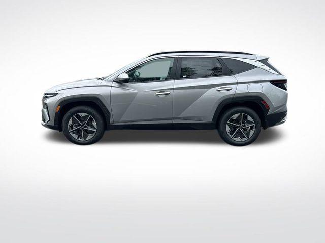 new 2025 Hyundai TUCSON Hybrid car, priced at $35,690