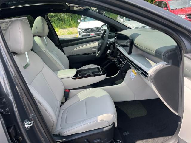 new 2025 Hyundai Tucson car, priced at $38,914