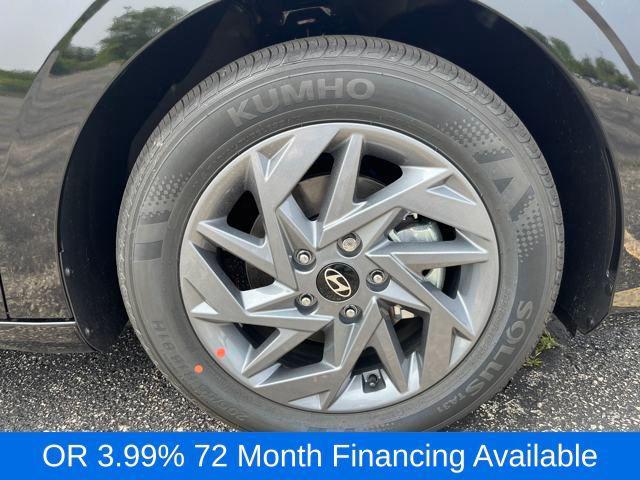 new 2025 Hyundai ELANTRA HEV car, priced at $24,015