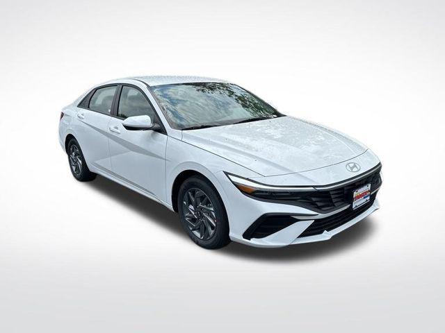 new 2025 Hyundai ELANTRA HEV car, priced at $26,265