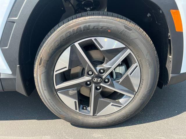 new 2025 Hyundai Tucson car, priced at $32,074