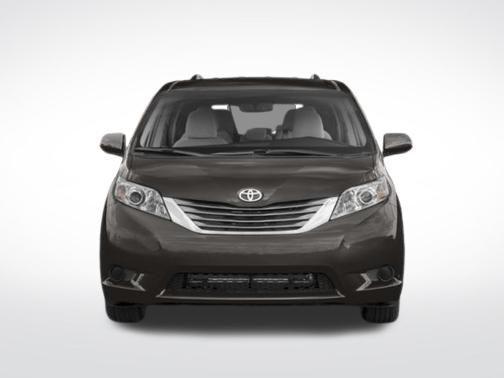 used 2015 Toyota Sienna car, priced at $17,487