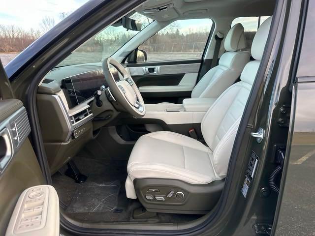 new 2025 Hyundai Santa Fe car, priced at $48,755