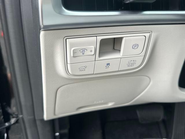 new 2025 Hyundai TUCSON Hybrid car, priced at $41,220