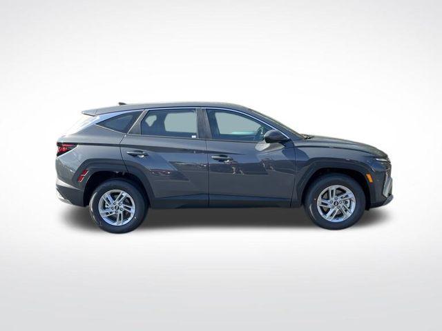 new 2026 Hyundai Tucson car, priced at $30,005