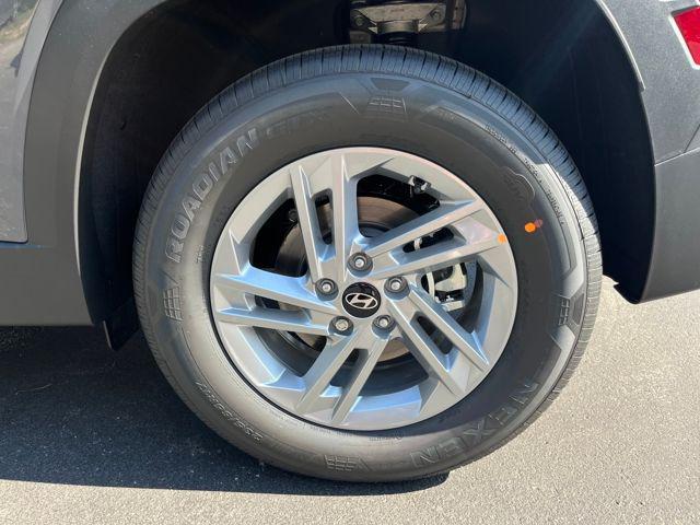 new 2026 Hyundai Tucson car, priced at $30,005