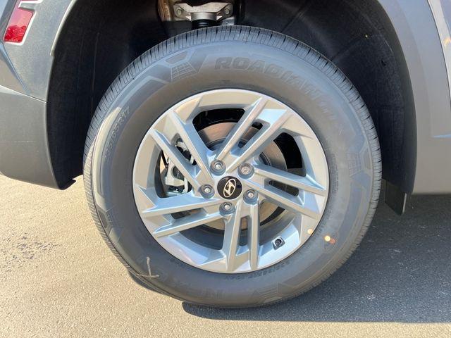 new 2026 Hyundai Tucson car, priced at $30,005