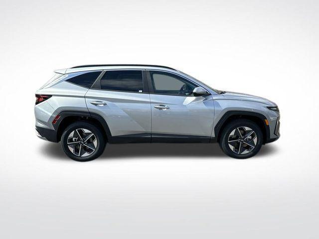 new 2025 Hyundai Tucson car, priced at $31,975